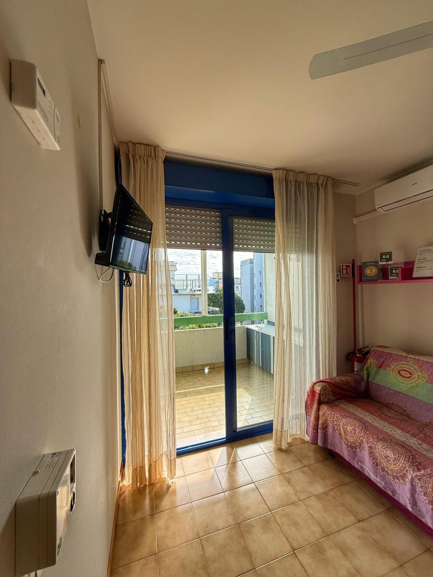 Grazioso Appartamento N 66 A Bibione A 100 Mt Dal Mare 外观 照片