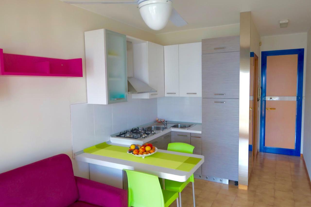 Grazioso Appartamento N 66 A Bibione A 100 Mt Dal Mare 外观 照片